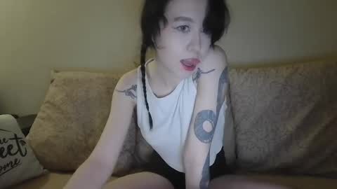 Mary online show from March 6, 3:41 pm