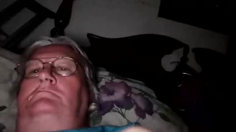 woodpecker115 online show from November 22, 10:03 am