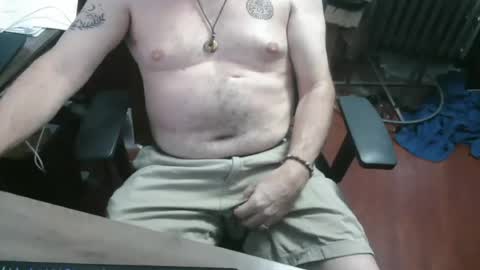 woodworker6473 online show from July 4, 11:22 pm