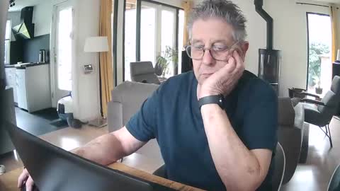 woodwurm and Snoeske online show from February 12, 12:22 pm