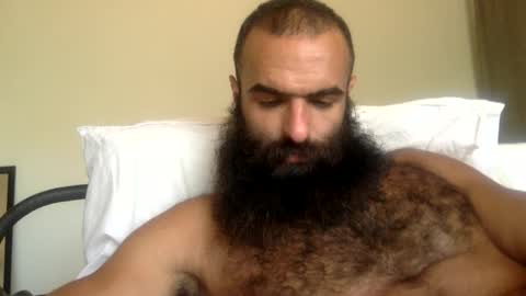 Snapshot of woof_wolf37 chatting on April 6, 10:44 pm woof_wolf37 online show from April 6, 10:44 pm