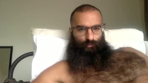 Snapshot of woof_wolf37 chatting on April 10, 4:33 pm woof_wolf37 online show from April 10, 4:33 pm