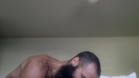Snapshot of woof_wolf37 chatting on April 18, 3:27 pm woof_wolf37 online show from April 18, 3:27 pm