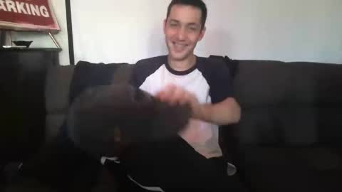 woofwolfxix online show from September 18, 4:09 pm