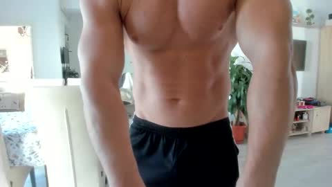 Snapshot of woolfiie chatting on November 1, 8:16 am Wolfie online show from November 1, 8:16 am