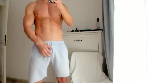 Wolfie online show from April 14, 9:04 am