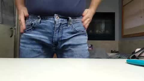 Snapshot of workingman6969 chatting on December 17, 9:49 pm workingman6969 online show from December 17, 9:49 pm