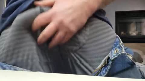 Snapshot of workingman6969 chatting on February 20, 10:04 pm workingman6969 online show from February 20, 10:04 pm