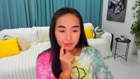 dudetta Kim online show from January 17, 2:39 pm