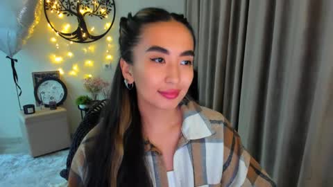 dudetta Kim online show from April 29, 6:36 pm