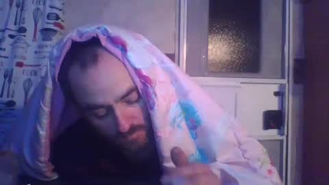 Snapshot of wormaho84 chatting on October 5, 8:45 am wormaho84 online show from October 5, 8:45 am