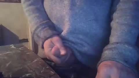 wormaho84 online show from November 5, 6:57 am