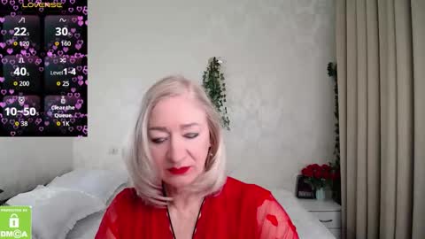 Snapshot of wow_co chatting on February 25, 5:22 pm wow_co online show from February 25, 5:22 pm