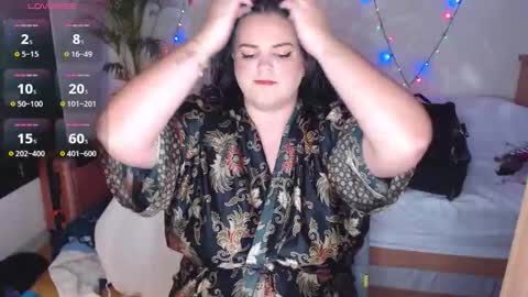 Kaitlyn xx online show from October 26, 12:00 pm