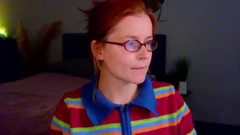 Rebecy online show from September 19, 1:56 pm