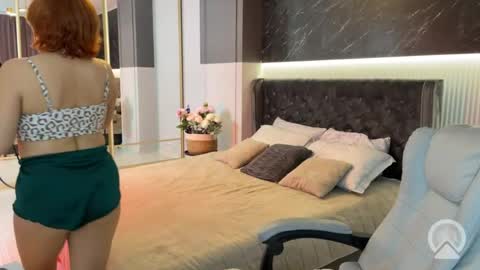 Maya online show from April 1, 1:17 am