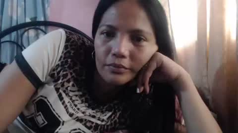 Snapshot of wowpussy4u chatting on November 23, 5:07 am wowpussy4u online show from November 23, 5:07 am