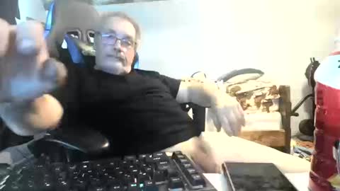 Snapshot of wowsers2022 chatting on October 14, 8:09 pm wowsers2022 online show from October 14, 8:09 pm