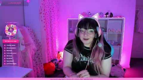 Wren Valentine online show from November 28, 8:28 am