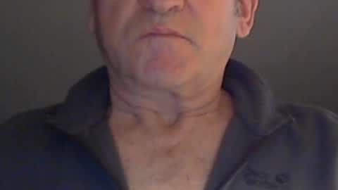 Wuki online show from December 15, 2:37 pm