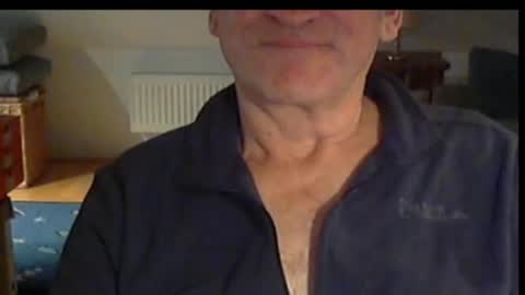 Wuki online show from October 28, 9:06 pm