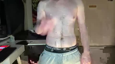 wulffi95 online show from March 2, 8:04 pm