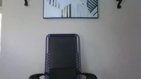 wun2wun2 online show from May 28, 2:47 pm