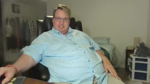 Snapshot of wvalentinox chatting on December 13, 5:38 am WValentinoX online show from December 13, 5:38 am