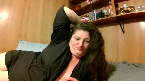 WV Couple online show from April 18, 4:44 pm