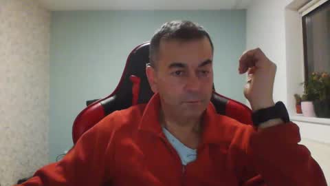 Snapshot of wxdj chatting on February 9, 6:58 pm RealBoy online show from February 9, 6:58 pm