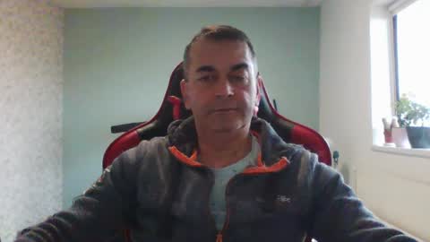Snapshot of wxdj chatting on February 16, 9:48 am RealBoy online show from February 16, 9:48 am