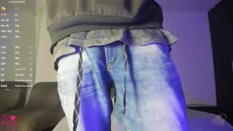 wyatt online show from November 6, 12:17 pm