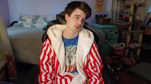 Snapshot of wyattfans_ chatting on October 22, 6:40 pm Wyatt online show from October 22, 6:40 pm