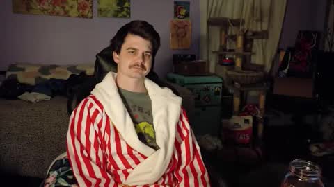 Snapshot of wyattfans_ chatting on November 3, 12:06 pm Wyatt online show from November 3, 12:06 pm