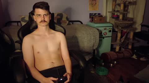 Snapshot of wyattfans_ chatting on November 24, 8:03 am Wyatt online show from November 24, 8:03 am