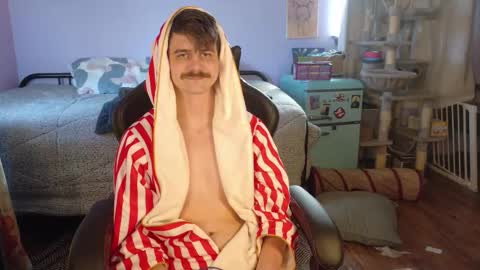 Snapshot of wyattfans_ chatting on December 19, 4:36 pm Wyatt online show from December 19, 4:36 pm