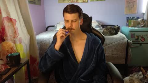 Snapshot of wyattfans_ chatting on December 21, 5:20 pm Wyatt online show from December 21, 5:20 pm