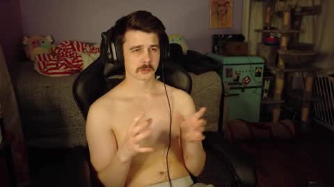 Snapshot of wyattfans_ chatting on January 6, 7:34 am Wyatt online show from January 6, 7:34 am