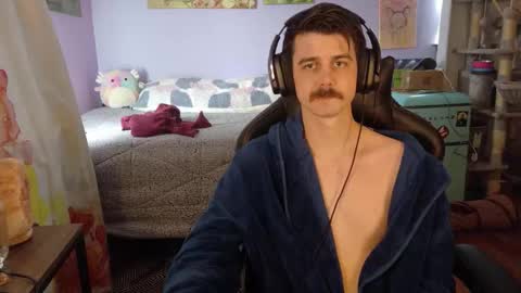 Snapshot of wyattfans_ chatting on January 8, 8:22 pm Wyatt online show from January 8, 8:22 pm