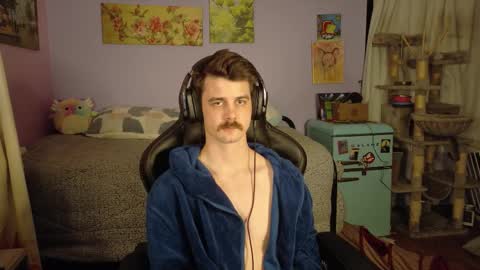 Snapshot of wyattfans_ chatting on January 11, 8:19 am Wyatt online show from January 11, 8:19 am