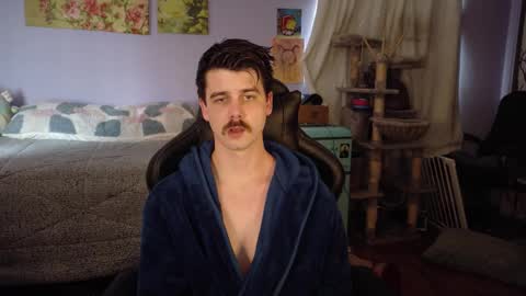 Snapshot of wyattfans_ chatting on January 12, 7:41 pm Wyatt online show from January 12, 7:41 pm