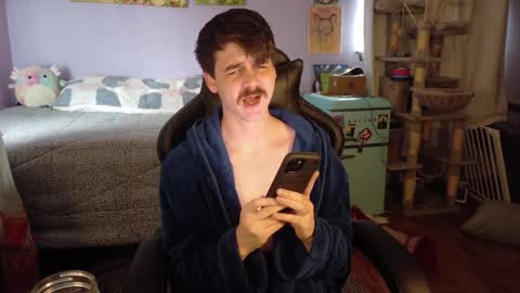 Snapshot of wyattfans_ chatting on January 13, 6:57 pm Wyatt online show from January 13, 6:57 pm