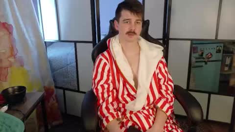 Snapshot of wyattfans_ chatting on February 5, 8:02 pm Wyatt online show from February 5, 8:02 pm