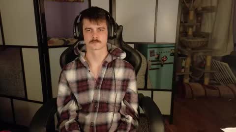 Snapshot of wyattfans_ chatting on February 9, 7:56 am Wyatt online show from February 9, 7:56 am