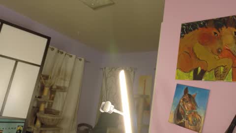 Snapshot of wyattfans_ chatting on February 11, 3:11 am Wyatt online show from February 11, 3:11 am