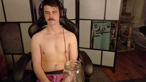 Snapshot of wyattfans_ chatting on February 14, 9:17 am Wyatt online show from February 14, 9:17 am