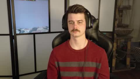 Snapshot of wyattfans_ chatting on February 19, 10:50 pm Wyatt online show from February 19, 10:50 pm