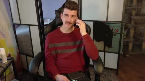 Snapshot of wyattfans_ chatting on February 23, 7:33 pm Wyatt online show from February 23, 7:33 pm