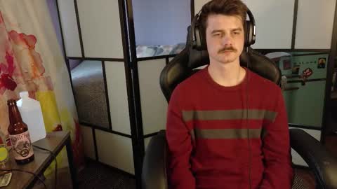 Snapshot of wyattfans_ chatting on February 24, 11:25 pm Wyatt online show from February 24, 11:25 pm