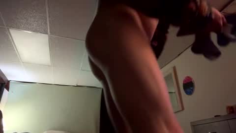 wyattmcc32288 online show from January 13, 7:57 am